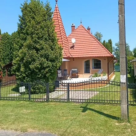 Vica * Balatonberény